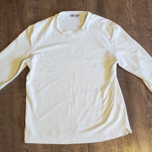Man's white T